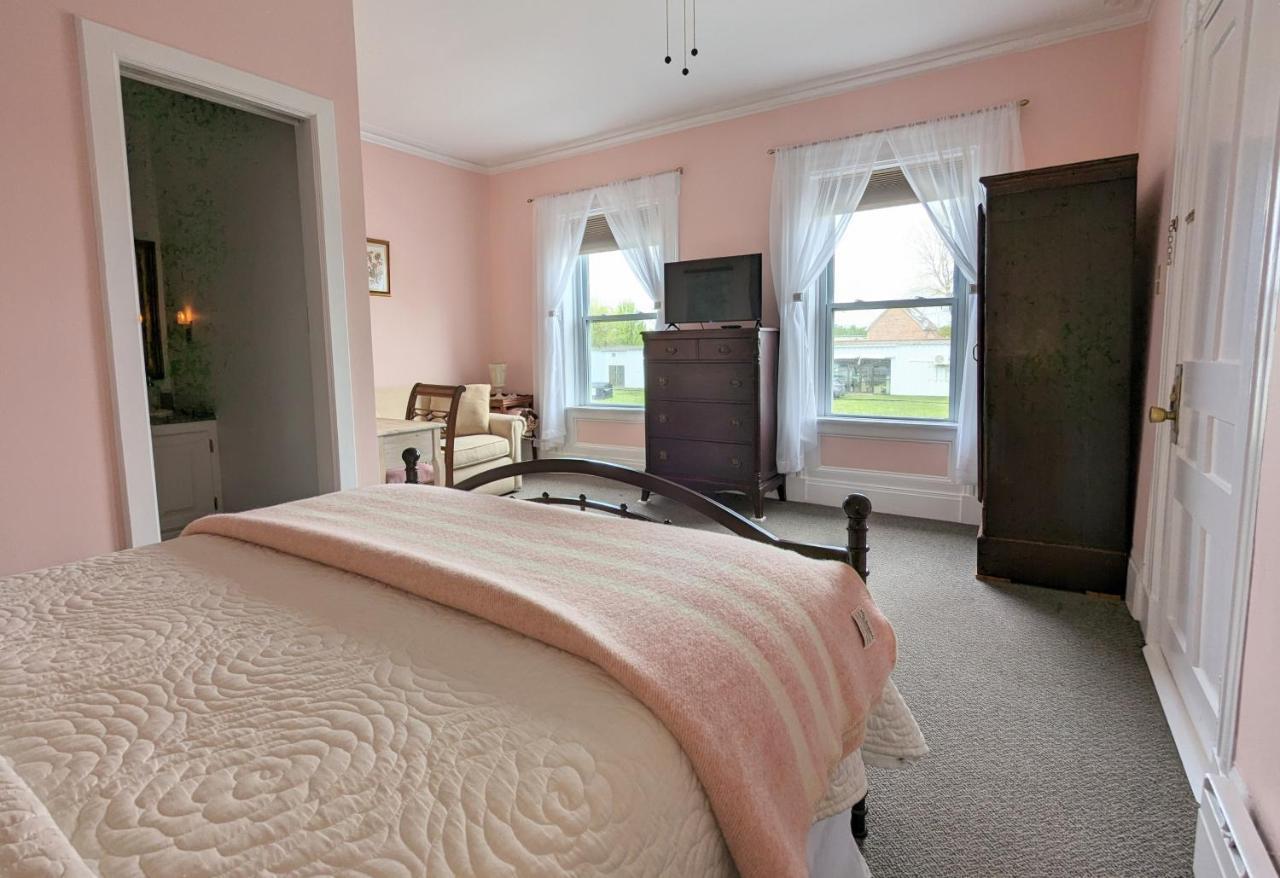 The Georgetown Inn المظهر الخارجي الصورة